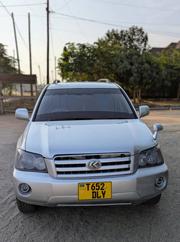 Toyota Kluger 2004 Silver for sale