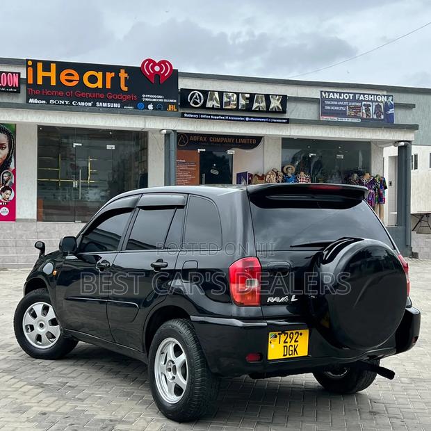 Toyota RAV4 Base FWD 2001 Black