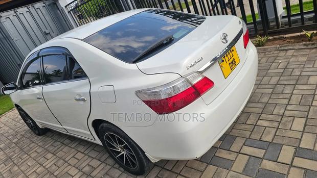 Toyota Premio 2008 White
