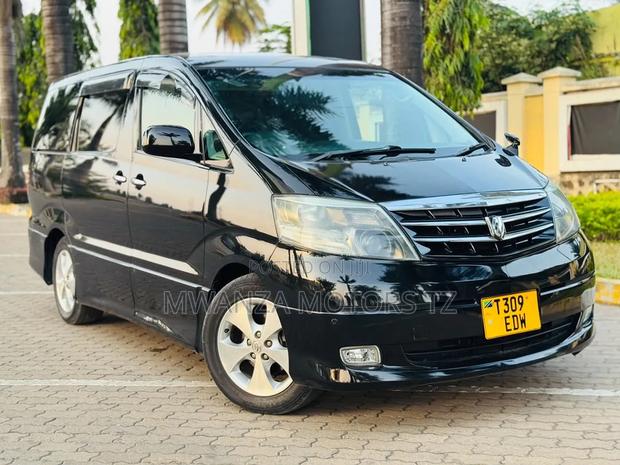 Toyota Alphard 2004 Black