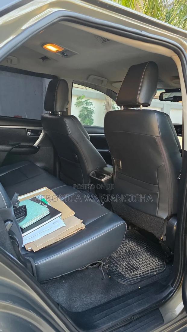 Toyota Fortuner 2021
