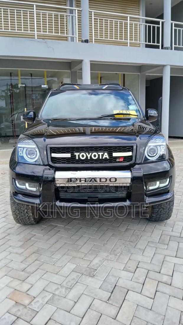 Toyota Land Cruiser 2006 Black