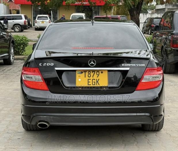 Mercedes-Benz C-Class 2010 Black