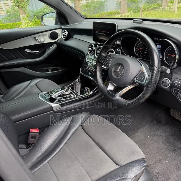 Mercedes-Benz GLC-Class 2019 Black