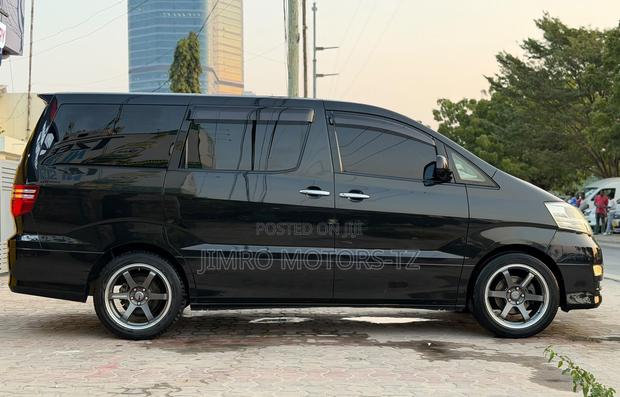 Toyota Alphard 2007 Black