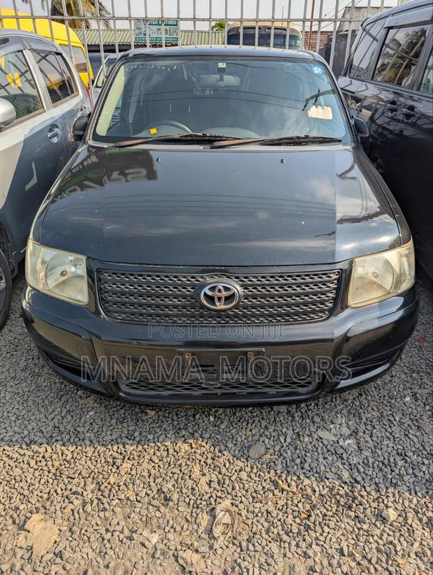 Toyota Succeed 2008 Black