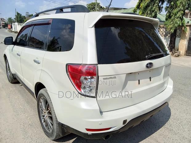 Subaru Forester 2011 White