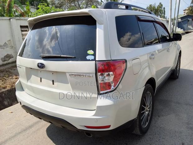 Subaru Forester 2011 White