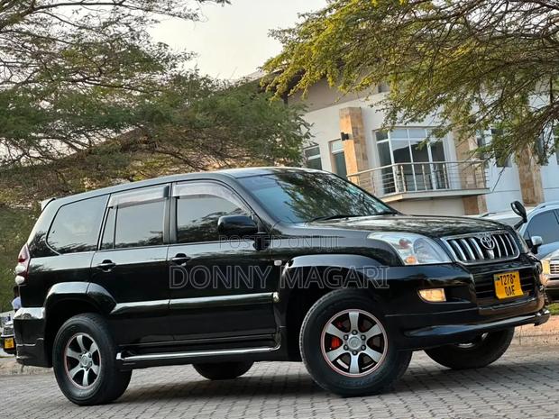 Toyota Land Cruiser Prado 2008 Black