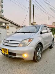 Toyota IST 2003 Silver for sale
