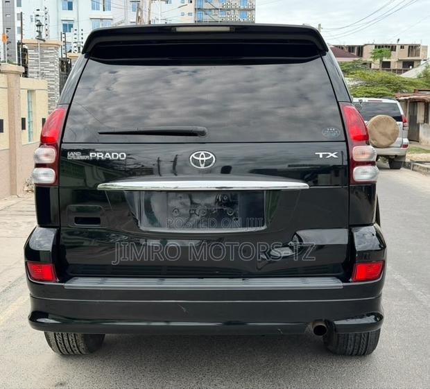 Toyota Land Cruiser Prado 2007 Black