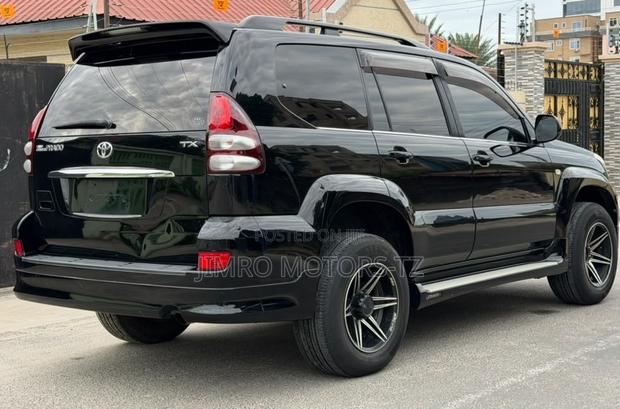 Toyota Land Cruiser Prado 2007 Black