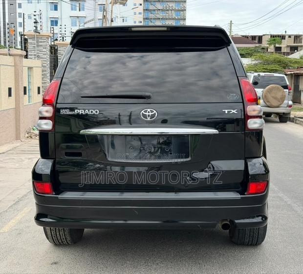 Toyota Land Cruiser Prado 2007 Black