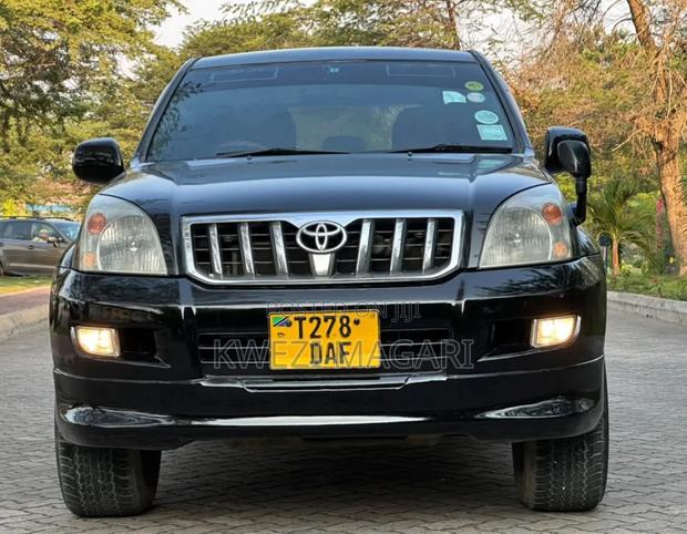 Toyota Land Cruiser Prado 2008 Black