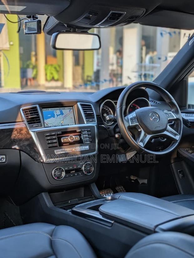 Mercedes-Benz GLC-Class 2022 Silver