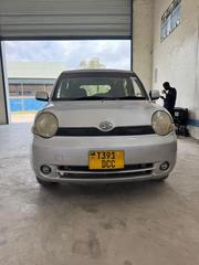 Toyota Sienta 2008 Silver for sale