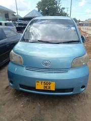Toyota Porte 2010 Blue for sale