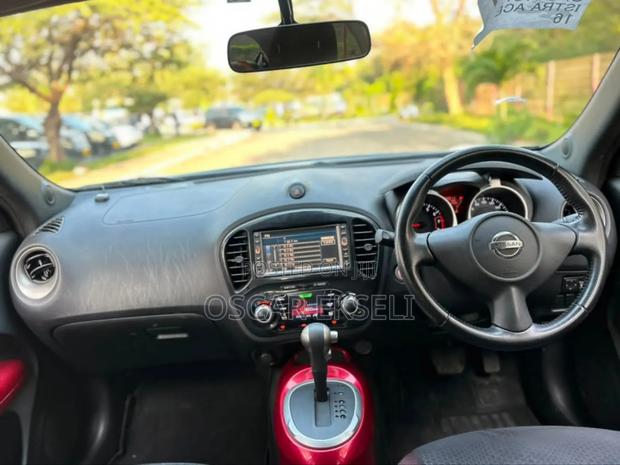 Nissan Juke 2012 Black