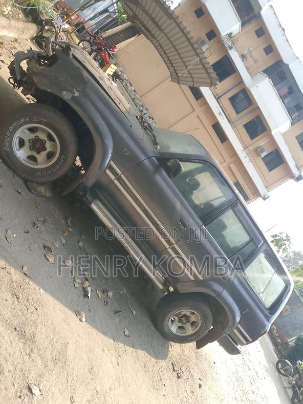 Toyota Land Cruiser 62 Wagon 1989 Blue