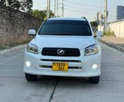 Toyota RAV4 2006 White for sale