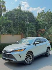 Toyota Harrier 2021 White for sale