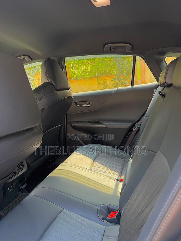 Toyota Harrier 2021 White