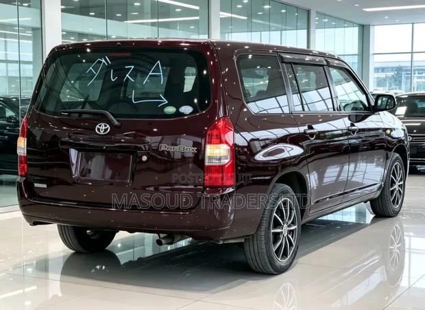 Toyota Probox 2015 Maroon