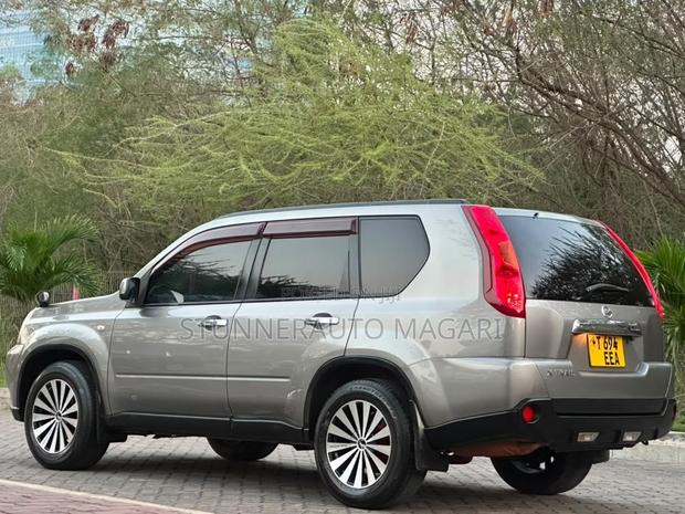 Nissan X-Trail 2008 Gray