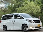 Toyota Alphard 2009 White for sale