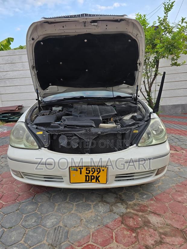 Toyota Brevis 2002 White