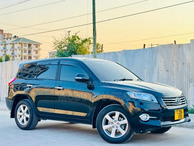 Toyota Vanguard 2009 Black
