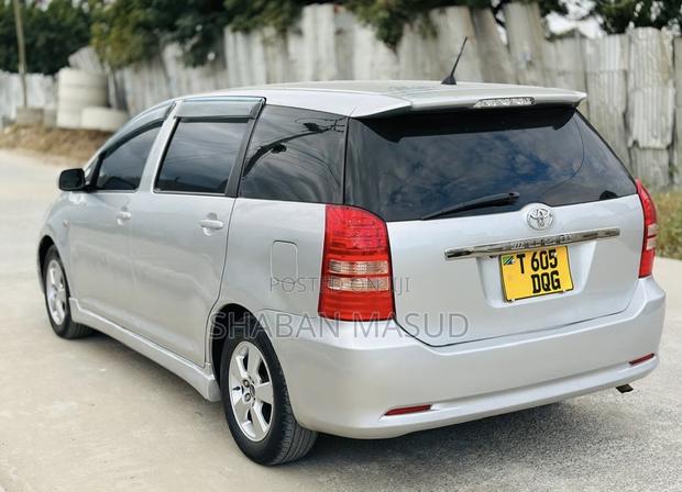 Toyota Wish 2006 Burgundy
