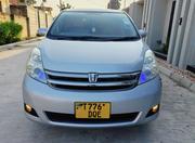 Toyota ISIS 1.8 L 2008 Silver for sale
