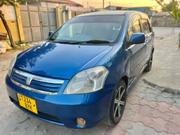 Toyota Raum 2003 for sale