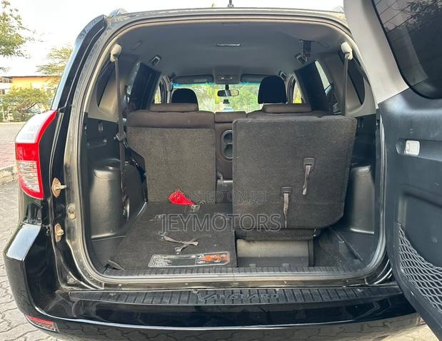 Toyota Vanguard 2009 Black