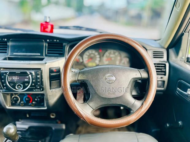 Nissan Patrol 2006 White