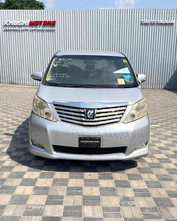 Toyota Alphard 2009 Silver