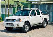 Nissan Hardbody 2015 White for sale
