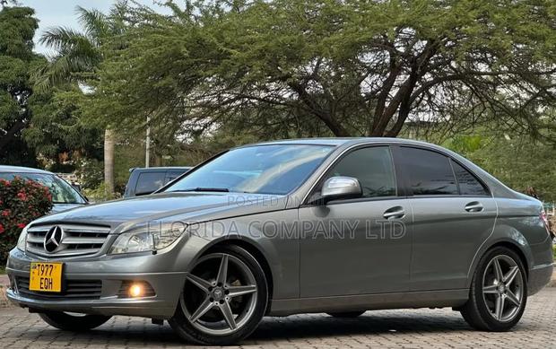 Mercedes-Benz C200 2009
