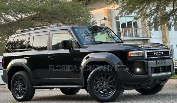 Toyota Land Cruiser Prado 2024 Black