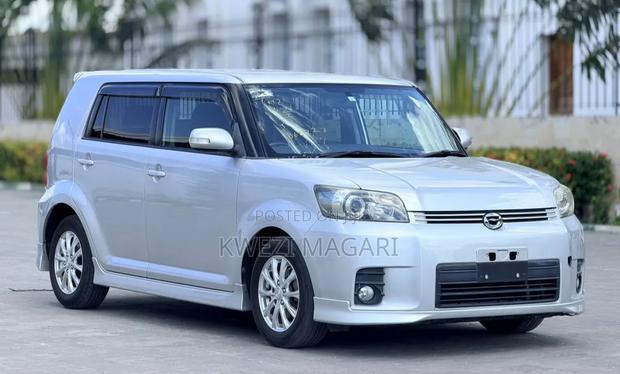 Toyota Corolla Rumion 2008 Silver