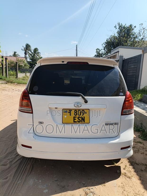 Toyota Corolla Spacio 2005 White
