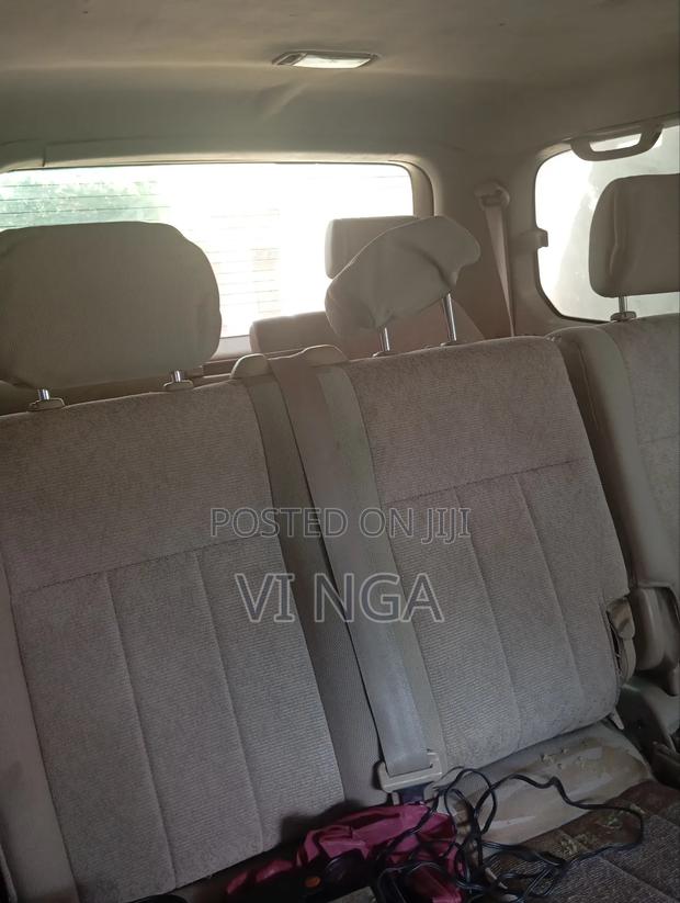 Toyota Land Cruiser 100 4.2 2006 Gray
