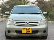 Toyota IST 2006 Gold for sale