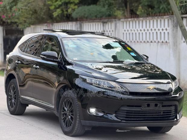 Toyota Harrier 2017 Black