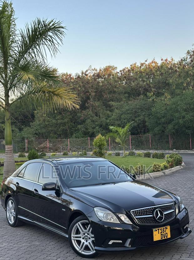 Mercedes-Benz E-Class 2022 Black