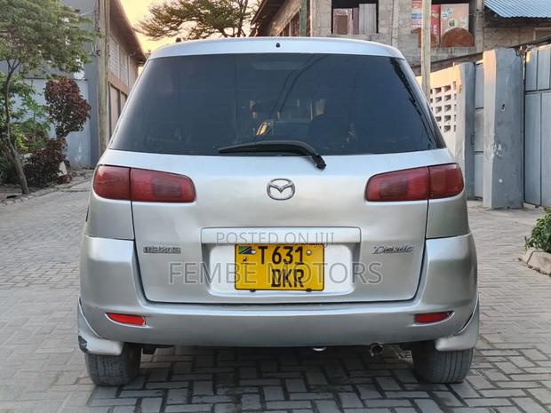 Mazda Demio 2005 Silver