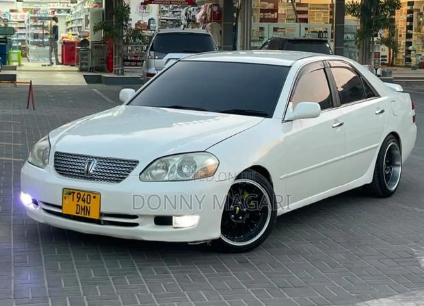 Toyota Mark II 2003 White