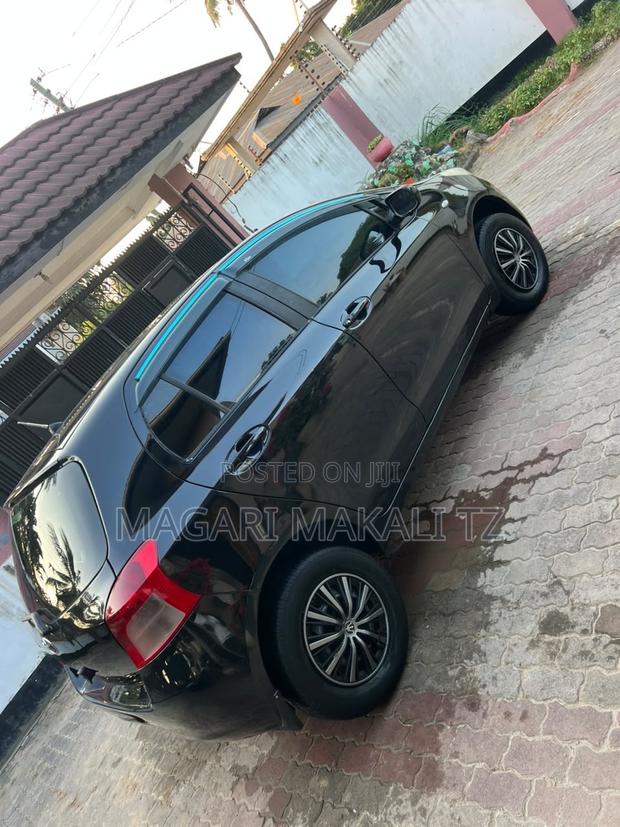 Toyota Vitz 1.0 FWD 3dr 2004 Black