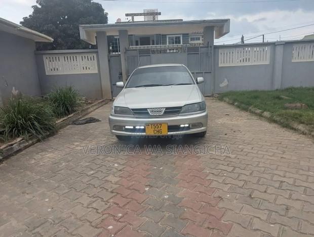 Toyota Carina 2001
